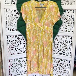 YIREH X Eternal Summer Hawai’i collab dress. Color: Yellow/peach/white. Size M.